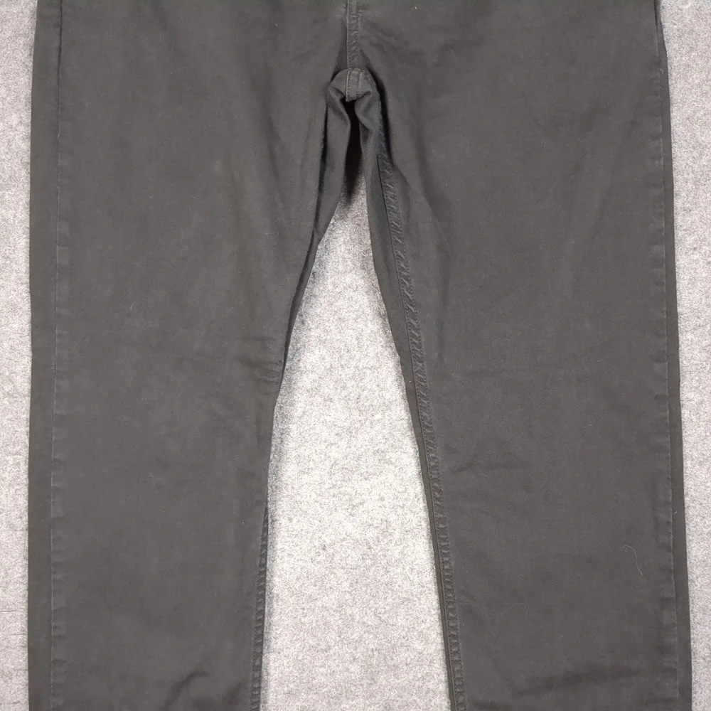 Levis 511 Slim Fit Chino Pants Mens‎ 33x34 Black Trousers